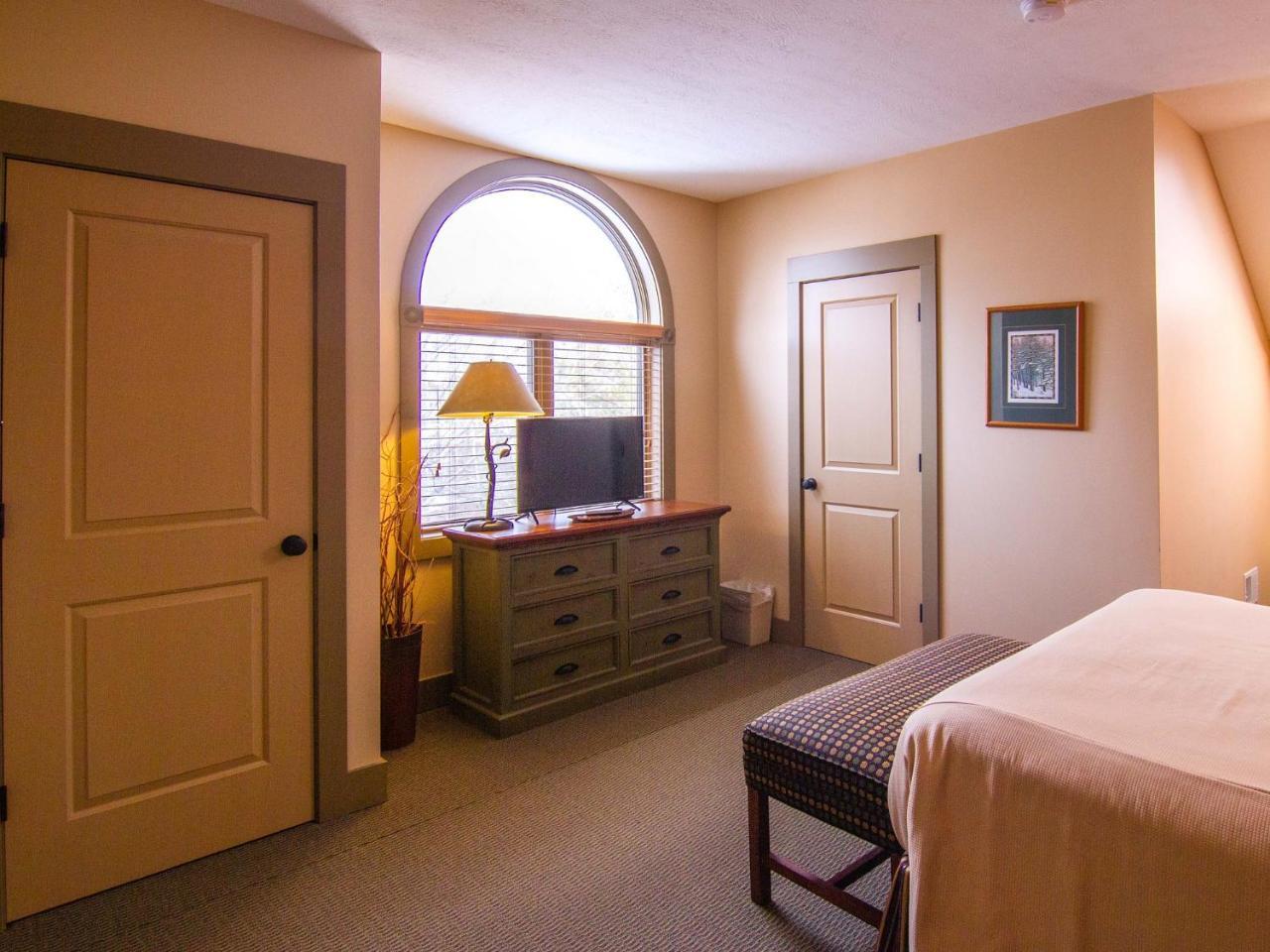 Spacious 2 Bed Condo At Crystal Mountain Resort Thompsonville 外观 照片